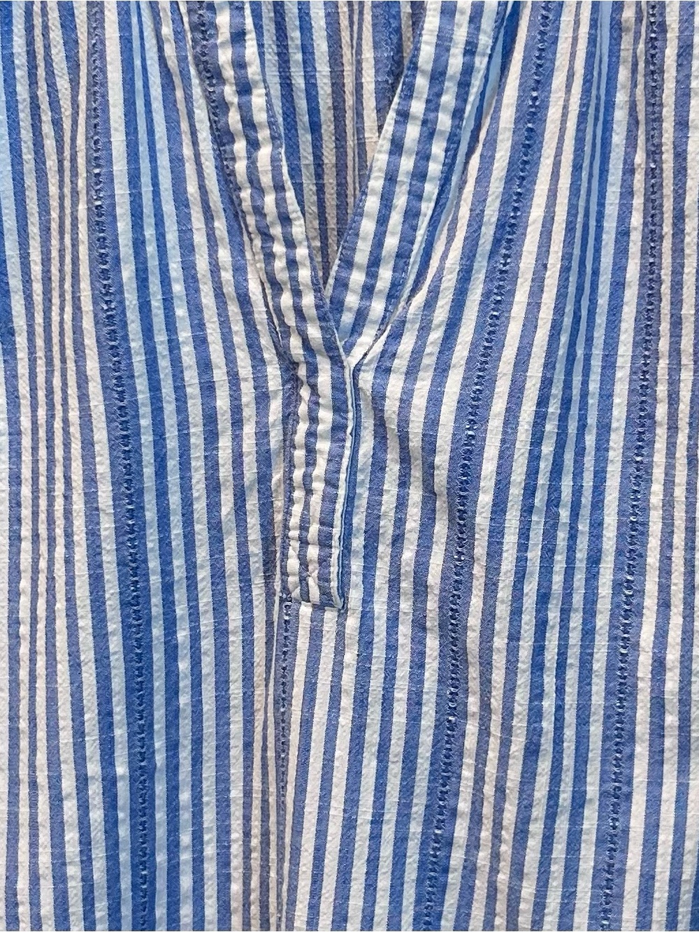 Time And Tru Women’s Flutter Sleeve Blue & White Striped Beachy Coastal Top MD - Picture 2 of 7